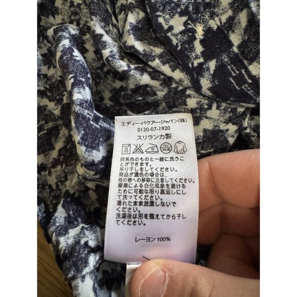 Eddie Bauer Women Size Small Button-Down Blouse Long Sleeve Rayon Lightweight - Picture 13 of 16